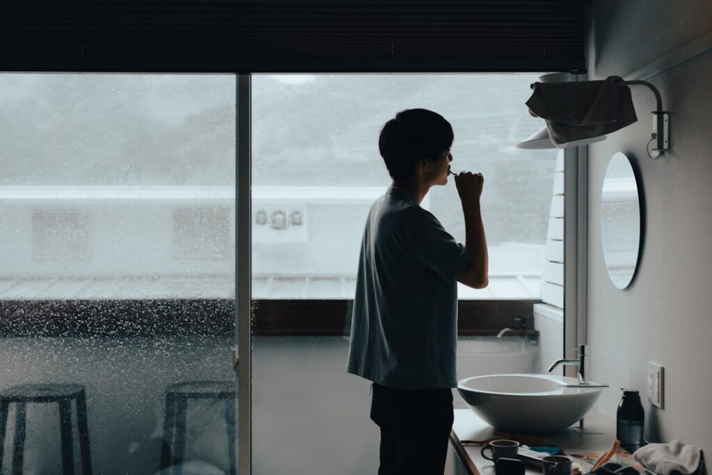 清潔感のある男になる7つの習慣｜女性が思わず目を向ける外見の整え方
